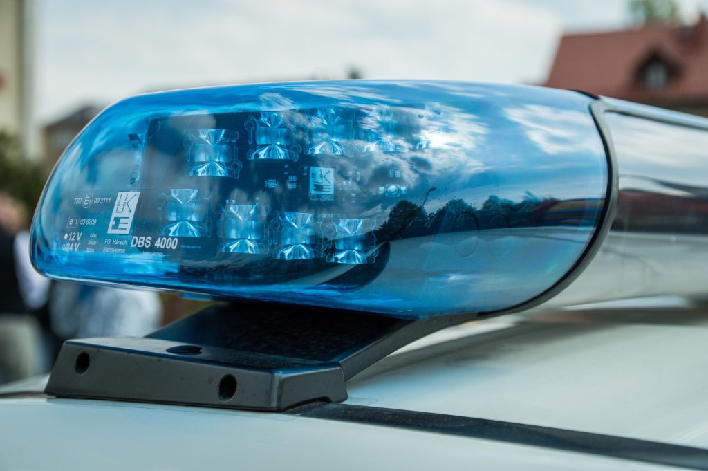 Detailansicht eines Blaulichts eines Polizeiautos